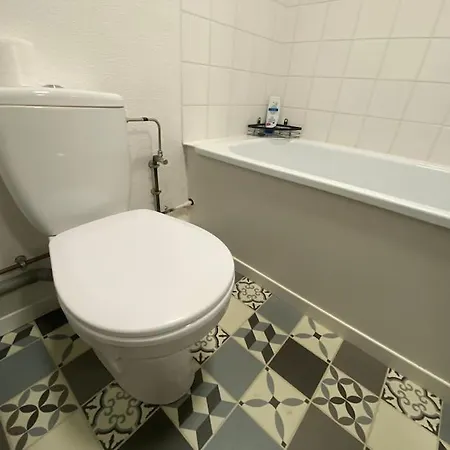 Mon Paisible Rez De Chausse Wifi Parking Un-sejour-a-part Apartamento