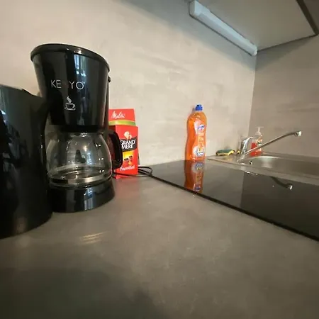 Mon Paisible Rez De Chausse Wifi Parking Un-sejour-a-part Apartamento Metz