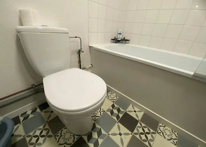 Mon Paisible Rez De Chausse Wifi Parking Un-sejour-a-part Апартаменты