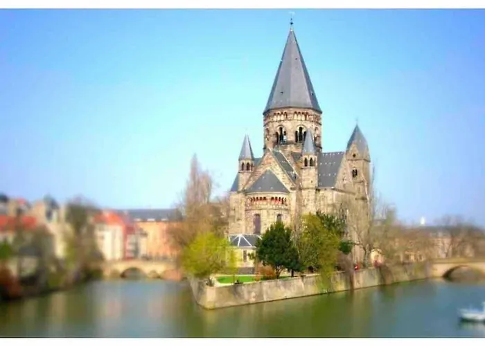 Апартаменты Mon Paisible Rez De Chausse Wifi Parking Un-sejour-a-part Мец