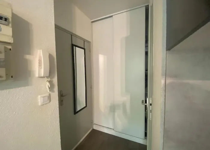 Mon Paisible Rez De Chausse Wifi Parking Un-sejour-a-part Διαμέρισμα *